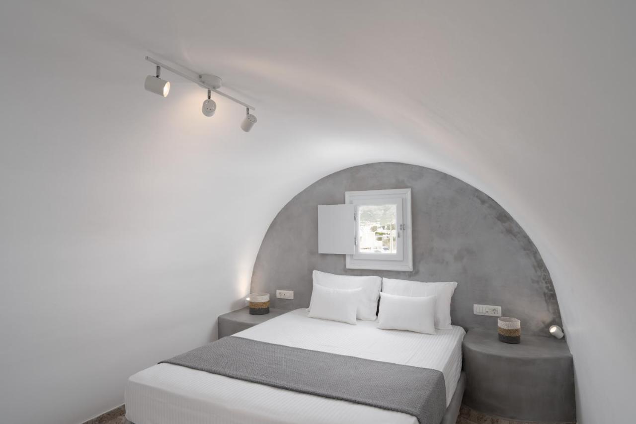 White Lily Suites & Lofts - Adults Only 16 Plus Perivolos  Exterior foto