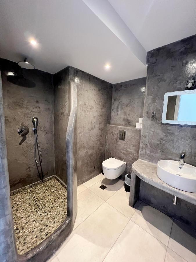 White Lily Suites & Lofts - Adults Only 16 Plus Perivolos  Exterior foto