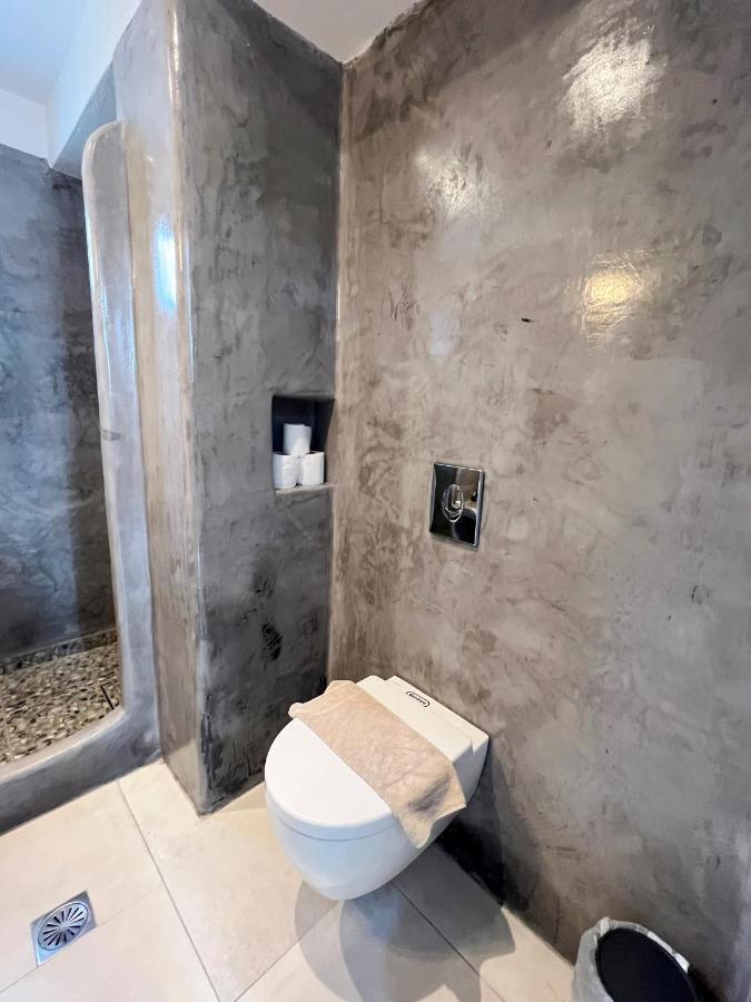White Lily Suites & Lofts - Adults Only 16 Plus Perivolos  Exterior foto